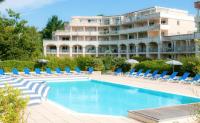 Appartement proche mer dans résidence avec piscine - Chambres d’hôtes