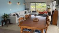 Relax and rewind at Waihi Beach with Oberon Bach - B&B