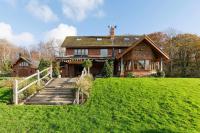 Serene Riverside: 6BR Luxury Retreat in Curdridge - Bed and Breakfast