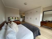 Seven on Hugenote - B&B Stilbaai