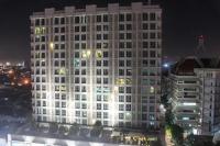 The Square - King Suite - Apartemen Service - 2Person - NetFlix Wifi - Near Petra Campus - B&B