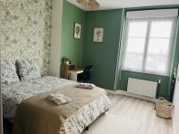 Au Logis Briand - Appartement 3 Chambres - Bâtiment historique - B&B Châtellerault