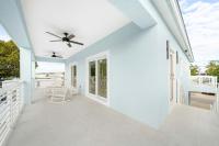 Azul Paradise - Waterfront - Heated Pool - Dock - Bed and Breakfast Marathon