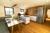 Apartment mit 2 Schlafzimmern und Balkon