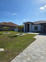 Casa Madrid Heated pool sleeps 8 - B&B Cape Coral