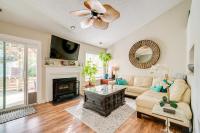 Pet-Friendly Home with Private Hot Tub in Wilmington - B&B