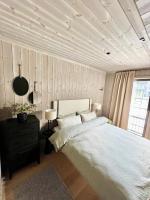 Hemsedal, sengeplass til 8, ski inn ski out - Chambres d’hôtes Hemsedal