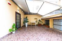 Front Stays Numidio Quadrato - B&B Roma