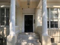 Modern spacious studio with a courtyard located in central London - B&B London