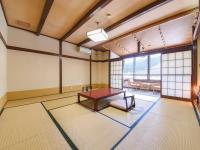 Japanese-Style Room