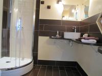 Großes Doppelzimmer