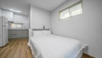 Double Room 5