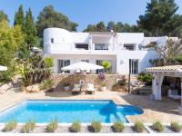 Ibiza Designer Villa with stunning view RESERVATIONS from SATURDAY to SATURDAY only - B&B Cala Llonga