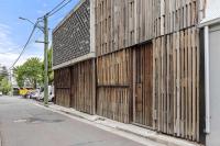 Modern & Stylish 3BR in Redfern - B&B