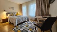 Großes Doppel-/Zweibettzimmer