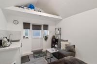 Studio Cottage With Shared Garden - 3Min to Bus Stop - Ferienwohnung Manchester