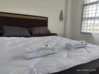 Queen Room with Shared Bathroom