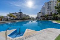 AR11 Stylish flat in perfect location - Ferienwohnung Estepona