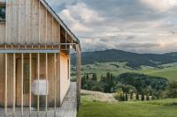 HONAY HOUSE with a stunning view of MOUNTAINS - B&B