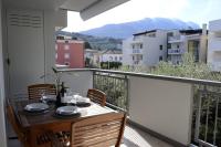Appartamento Pelèr13 con balcone e parcheggio - B&B