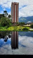 Aaram MirajLuxuria Apartment- 2 - Bed and Breakfast