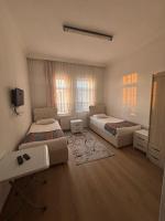 Twin Room with Mountain View