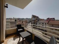 Whole Floor Apartment In Upscale Neighborhood - B&B Tirana