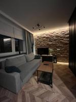 Luksusowy loft nad jeziorem Swarzędz - Poznań TV wi-fi pralko-suszarka piekarnik - B&B Swarzędz