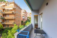Skylife Modern 4-Bedroom Trastevere Apartment - B&B