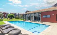 2 Bedroom, Private Garden Apartment - B&B