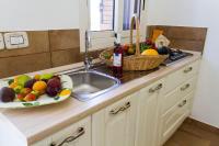 Two-Bedroom House Melograno