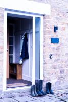 Luxury modern canal side cottage for families, couples, contractors and dog friendly in Lancashire sleeps 6 - Ferienwohnung