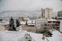 Design Studio near Cathedral - Chambres d’hôtes Sarajevo
