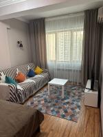 5:минут до метро - Ferienwohnung Almaty