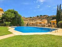 1 bed penthouse apt in Calahonda - B&B