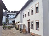 Ferienhaus Eckstein - B&B Deudesfeld