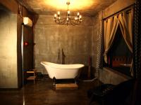 TwoTwo House - B&B