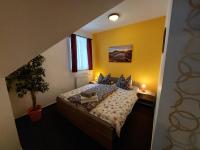 One-Bedroom Suite with Sofa Bed