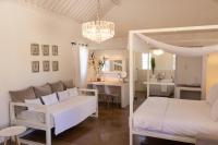 Luxe Suite