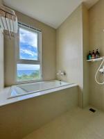 Habitación Doble Deluxe con balcón y vistas al mar