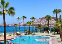 Vista Mar Apartament Los Cristianos - Bed and Breakfast