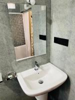 Deluxe Double Room (1 adult + 1 child)