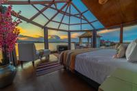 Suite mit Kingsize-Bett mit Whirlpool