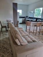 Casa espaçosa, Mobiliada e bem localizada - Chambres d’hôtes Santarém