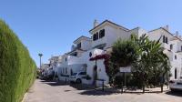 4 Bedroom Townhouse 200 meters from the Beach! - Chambres d'hôtes Estepona