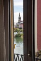ISG Apartments Guadalquivir Exclusive Views - Chambres d'hôtes Séville