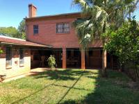 Casa Alojamiento Encarnación - B&B Encarnación