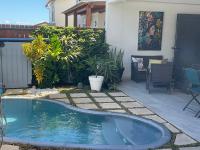 Kozykaz, villa cosy avec piscine - B&B