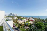 Spectacular View 2BR apartment - Rooftop Pool - Chambres d’hôtes Cancún