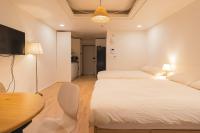 Deluxe Queen Room with Two Queen Beds